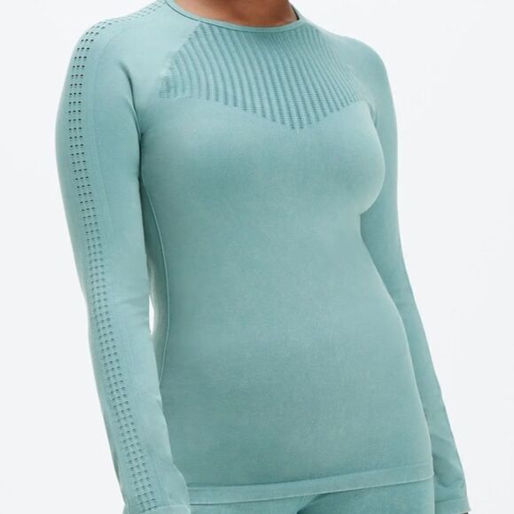 FABLETICS Sync Seamless Long-Sleeve  NWT IN PKG  COLOR ARTIC WAVE GREEN  SIZE S - Picture 1 of 5